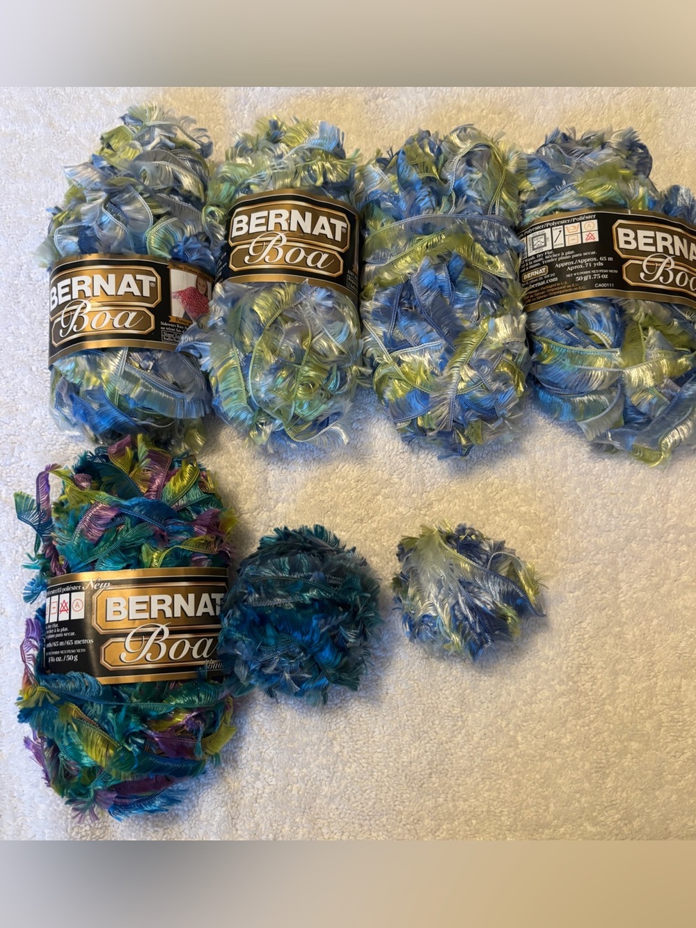 BERNAT Boa Decorative Craft Yarn - Blue, Green & Purple, 5 Full Skeins!!